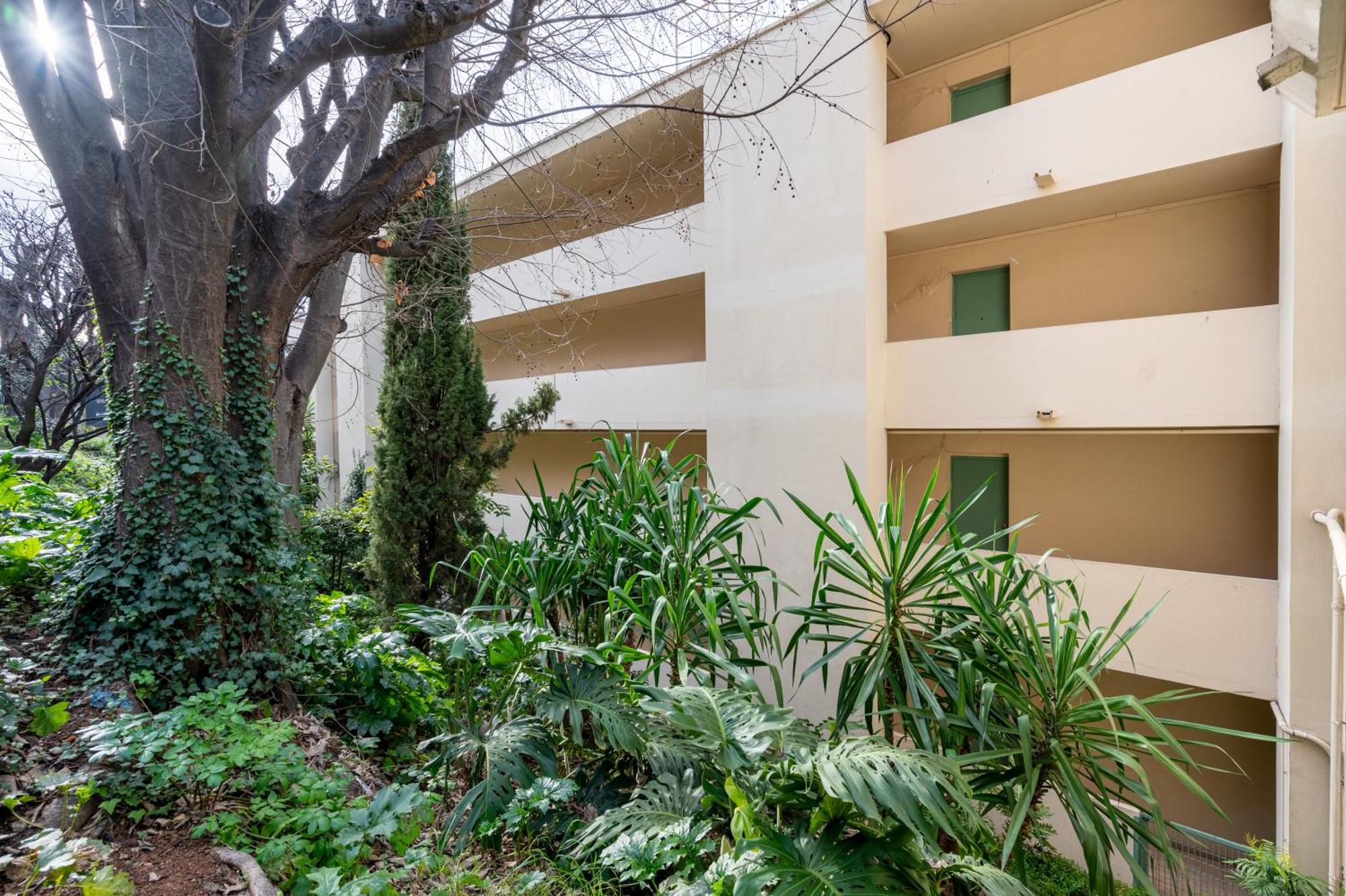 Cozy Close To Port Of Appartamento Nizza