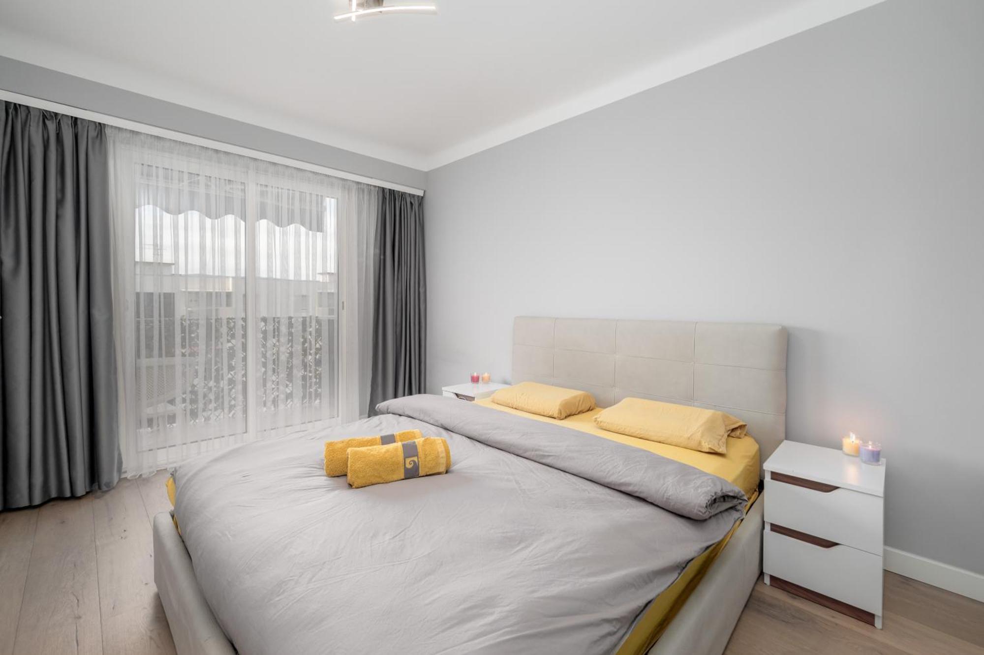 Cozy Close To Port Of Apartment